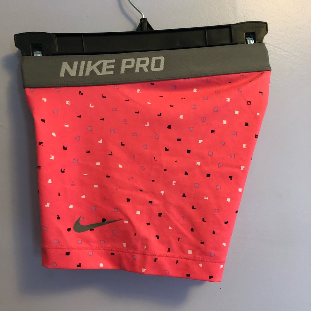 Nike pros